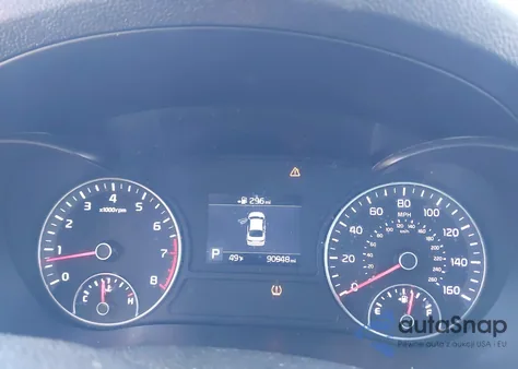 2019 Kia Optima Lx из США, поврежденный, VIN 5XXGT4L31KG344246